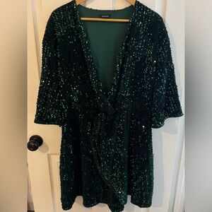 Boohoo Green Velvet Sequin Twist Wrap Mini Dress Size 18